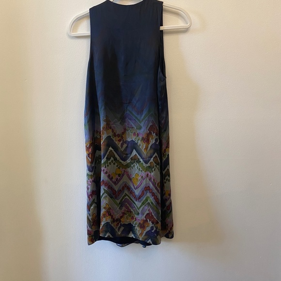 Silk watercolor print lined sleeveless dress - Picture 2 of 6